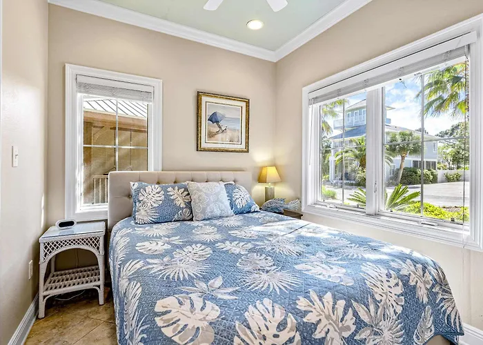 Two-story With Pool Ac W&d & Full Kitchen Gulf Shores